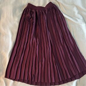 Lululemon Athletica Burgundy Skirt
